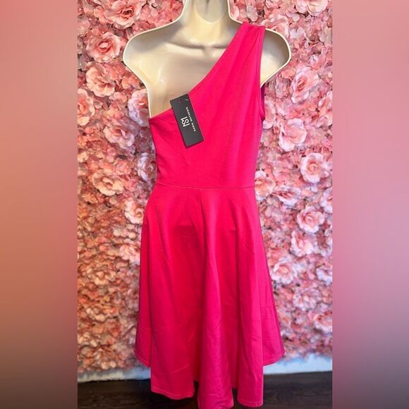 NWT (Small) Brand New Hot Pink One Shoulder Sleeveless Flowy Midi Dress - Picture 4 of 10